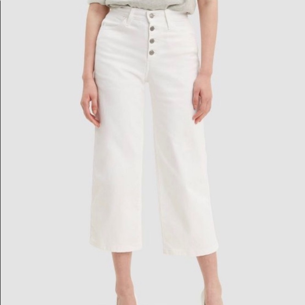 Levi’s Mile High Cropped Wide Leg Women’s Jeans